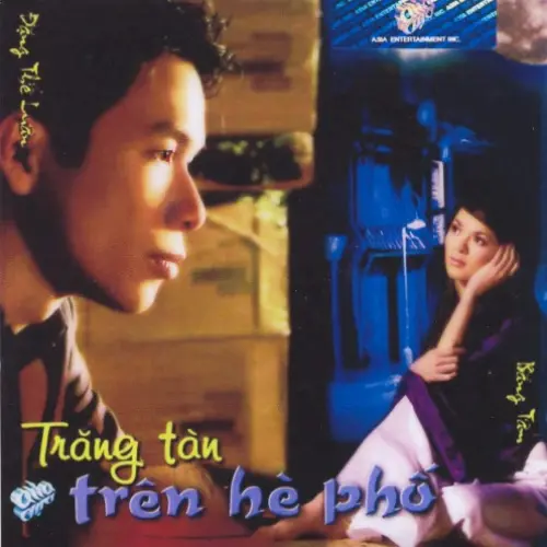 Trăng tàn trên hè phố