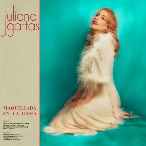 Maquillada en la cama