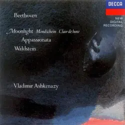 Piano Sonatas: Moonlight / Appassionata / Waldstein Piano Sonatas: Moonlight / Appassionata / Waldstein