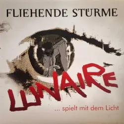 Lunaire spielt mit dem Licht