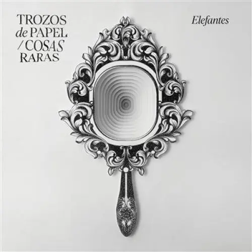 Trozos de papel / Cosas raras