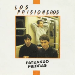 Pateando piedras Pateando piedras